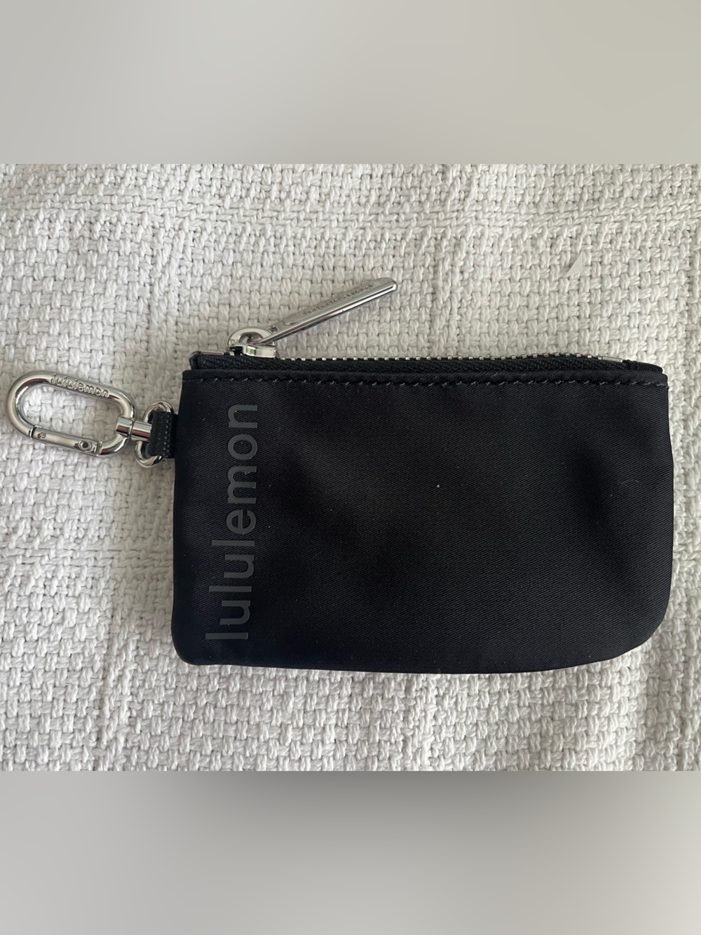 lululemon athletica Clippable Black Zip Key Pouch